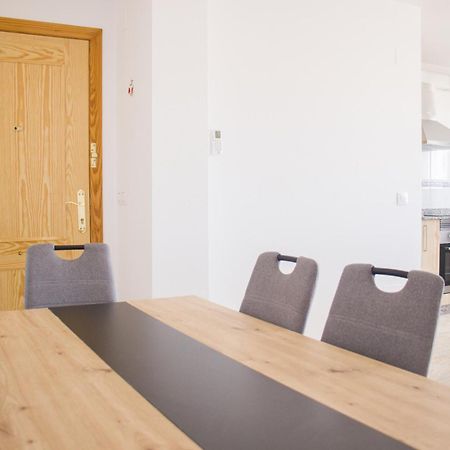 Apartamentos Luna De أغيلاس المظهر الخارجي الصورة