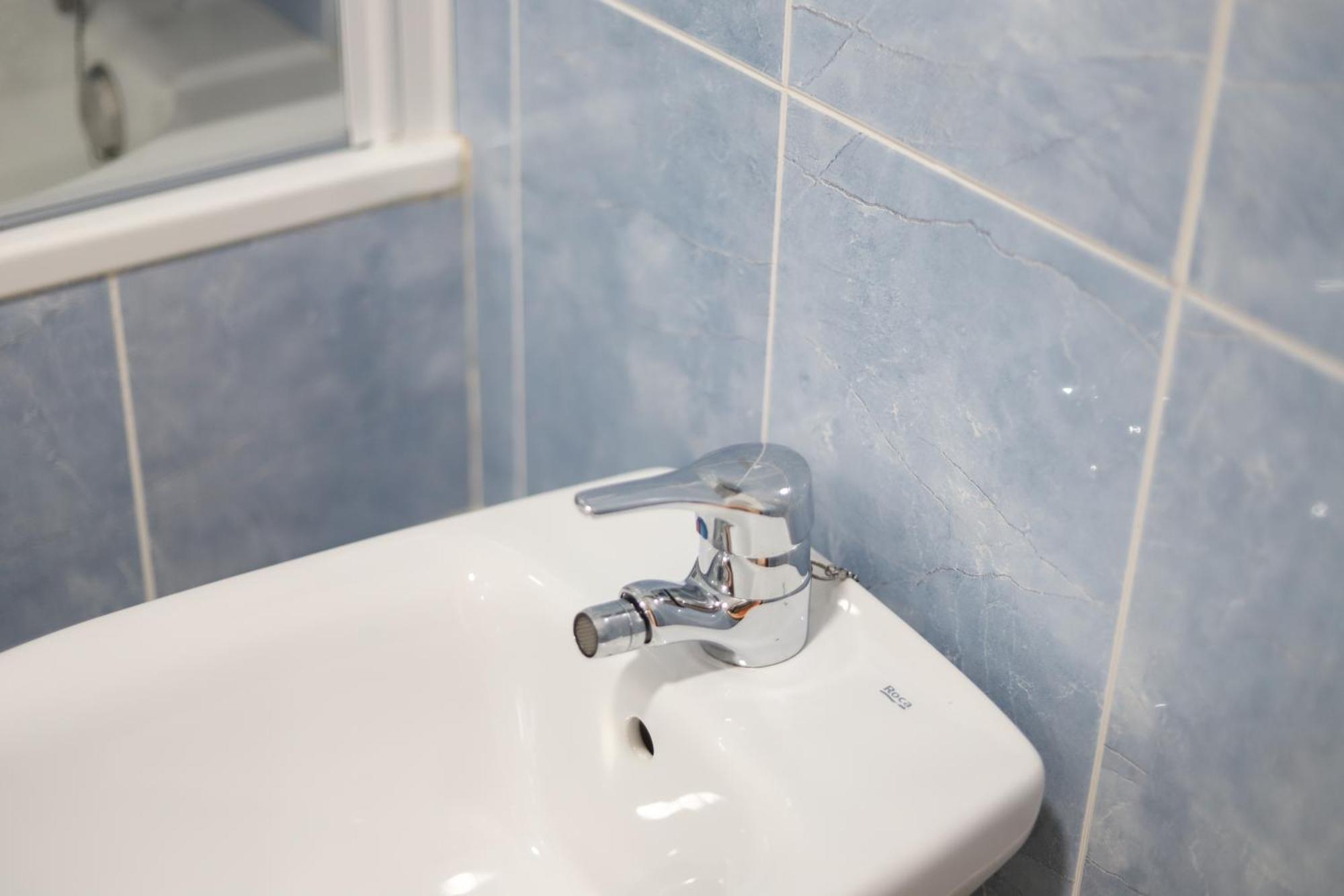 Apartamentos Luna De أغيلاس المظهر الخارجي الصورة